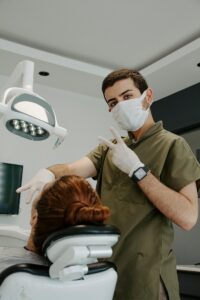 un homme masqué